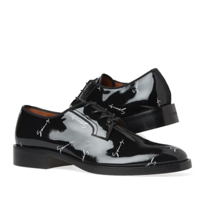 givenchy belt tape END.   Givenchy