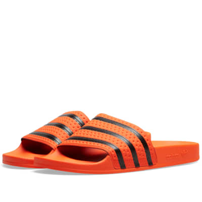 sandals slides end