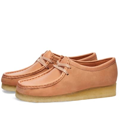 clarks low wallabees