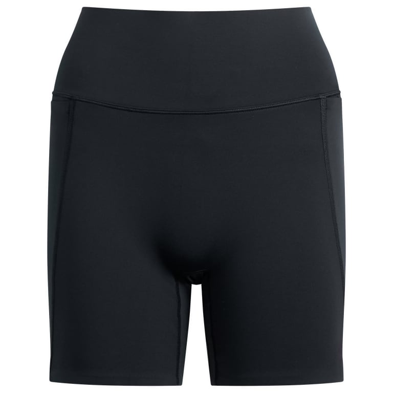 Nike Universa 5 В велосипедных шортах