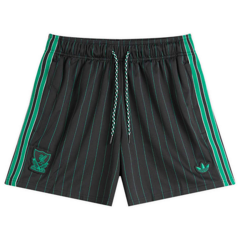 шорты с эмблемой футбольного клуба 