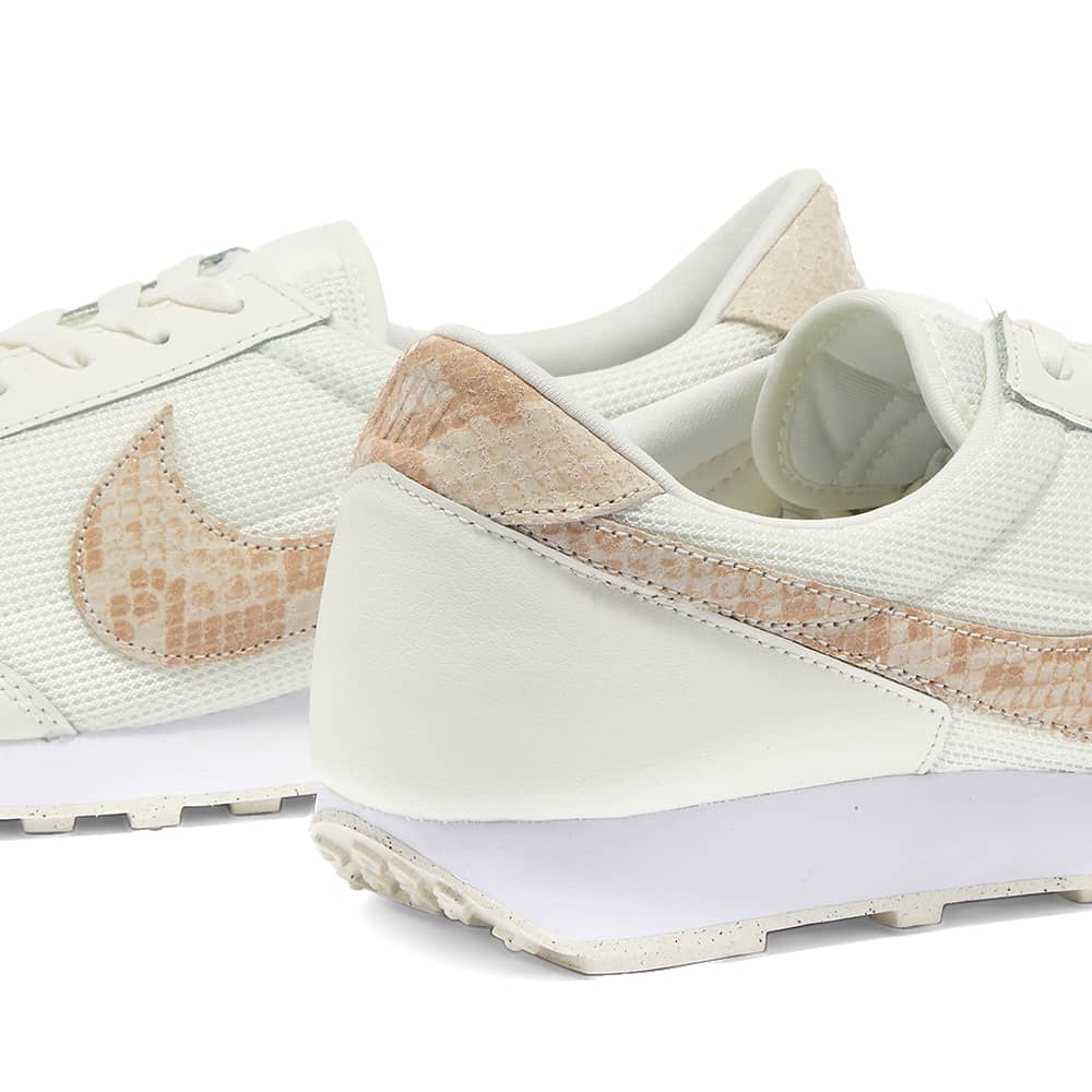 Nike daybreak snake clearance