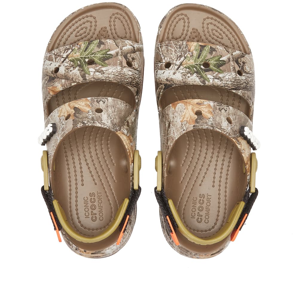 Crocs Classic All Terrain Realtree Sandal Walnut | END. (IE)