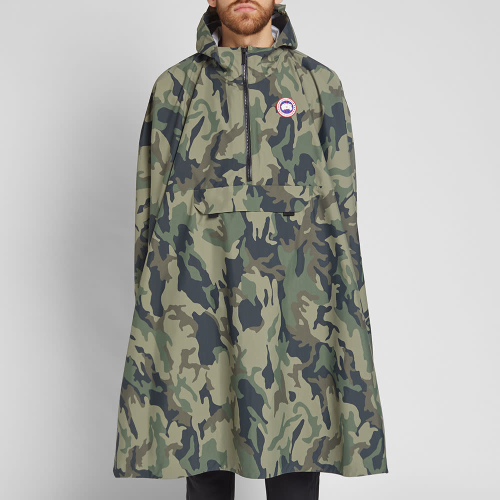 Canada Goose Field Poncho Canada Goose Camo END.