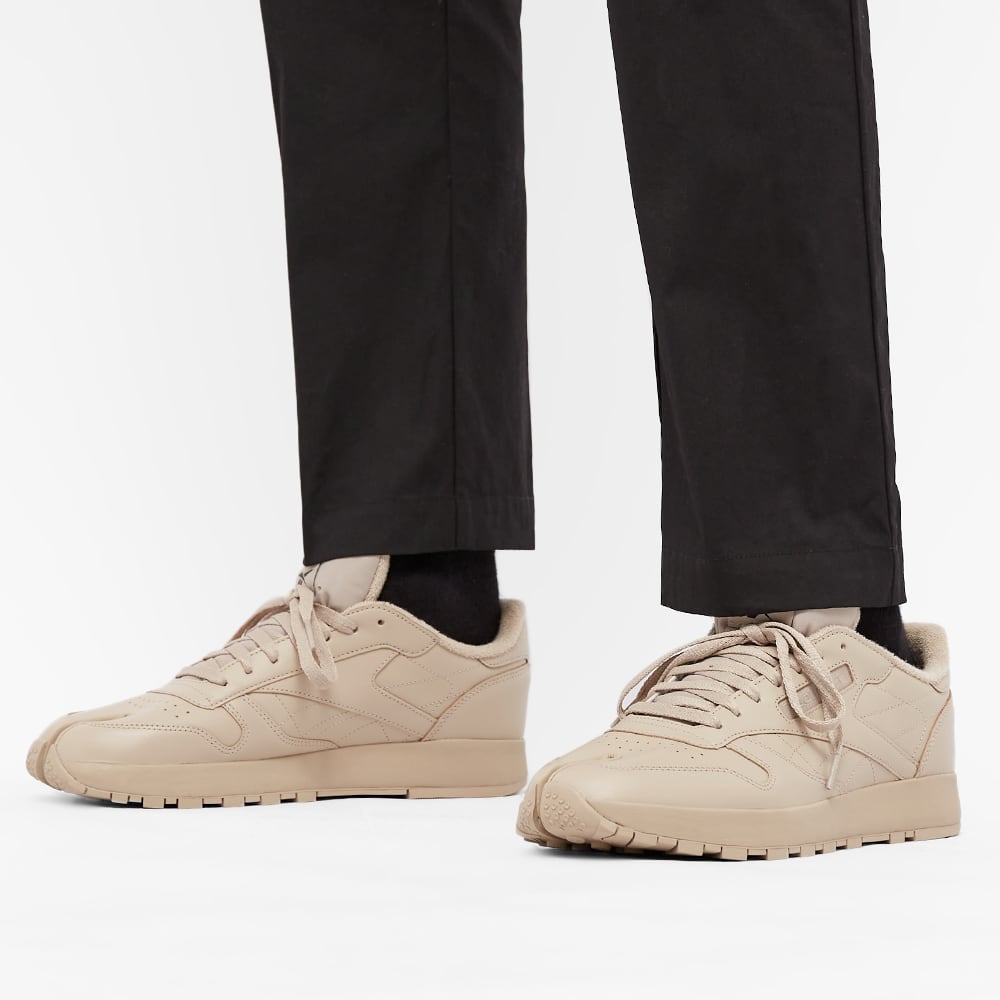 maison margiela x reebok project 0 classic leather tabi