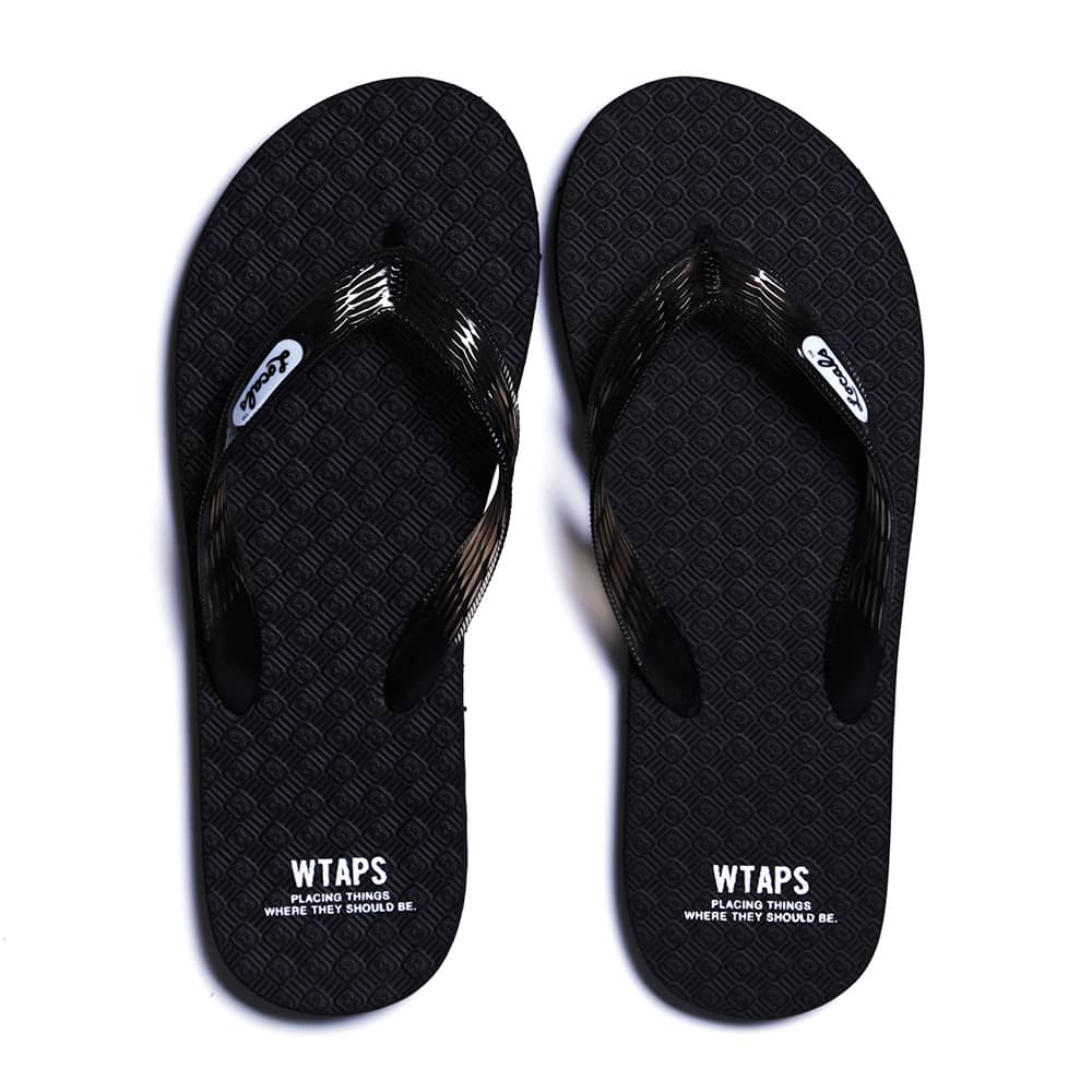 locals flip flops near me