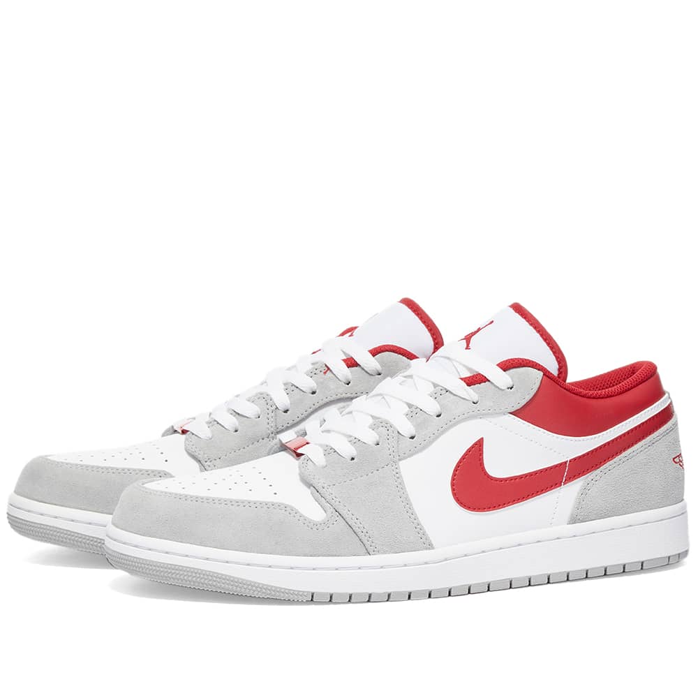 jordan 1 low se smoke grey gym red