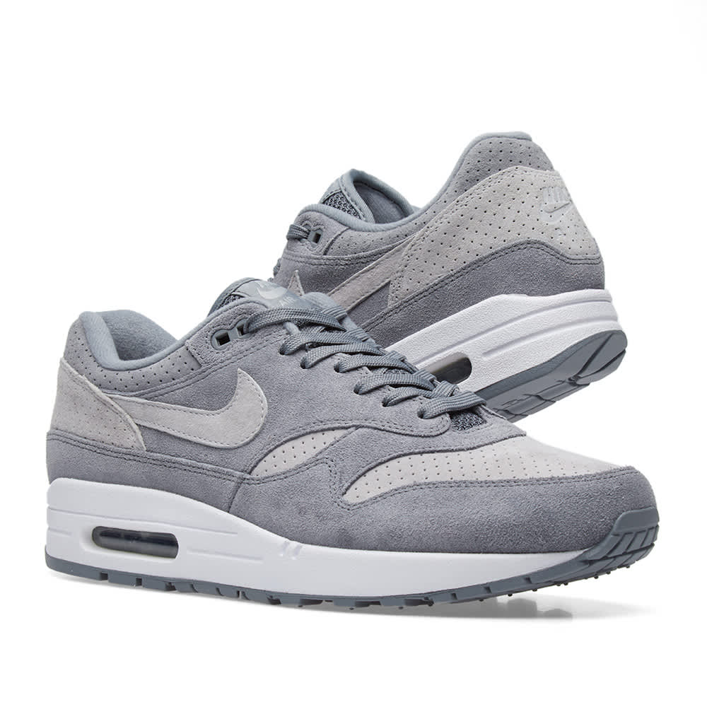 wmns air force one shadow