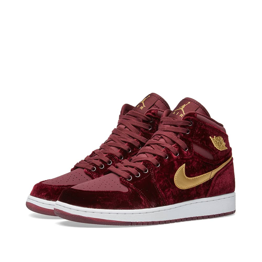 jordan retro maroon