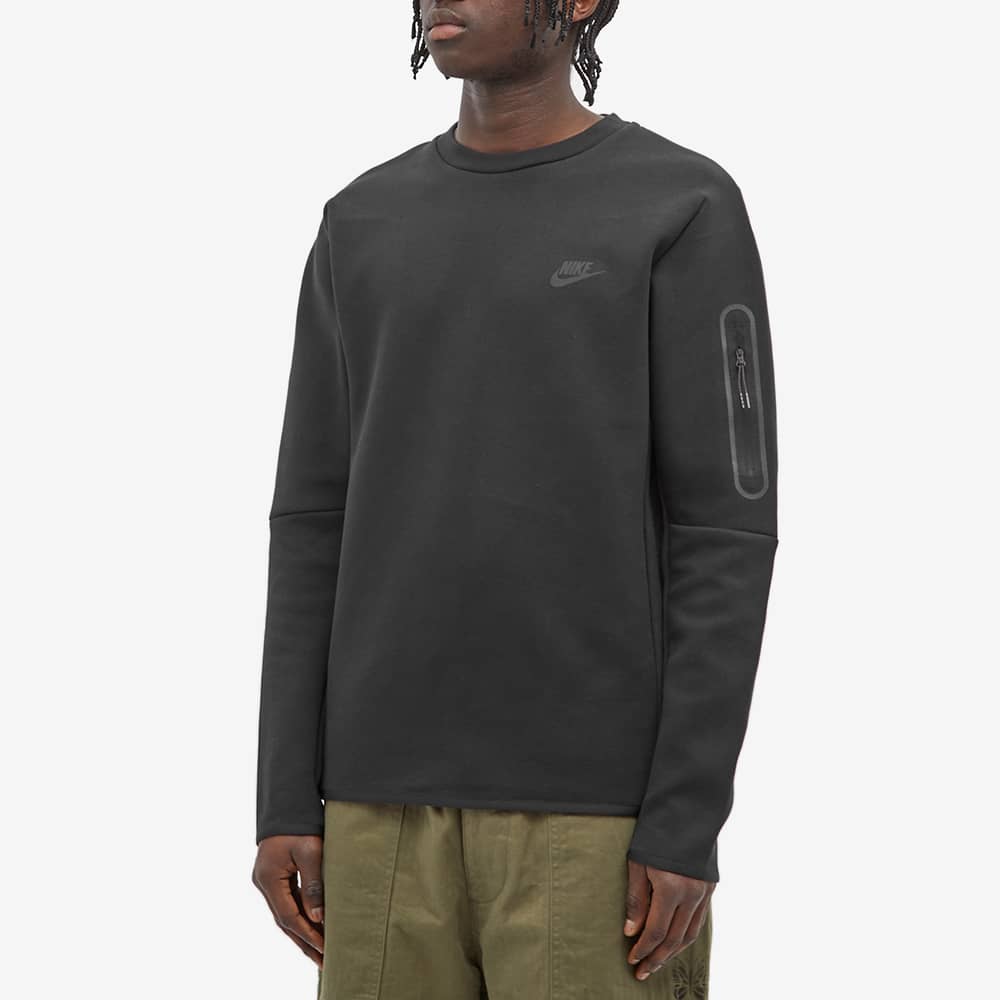 nike tech pack zip pocket tee
