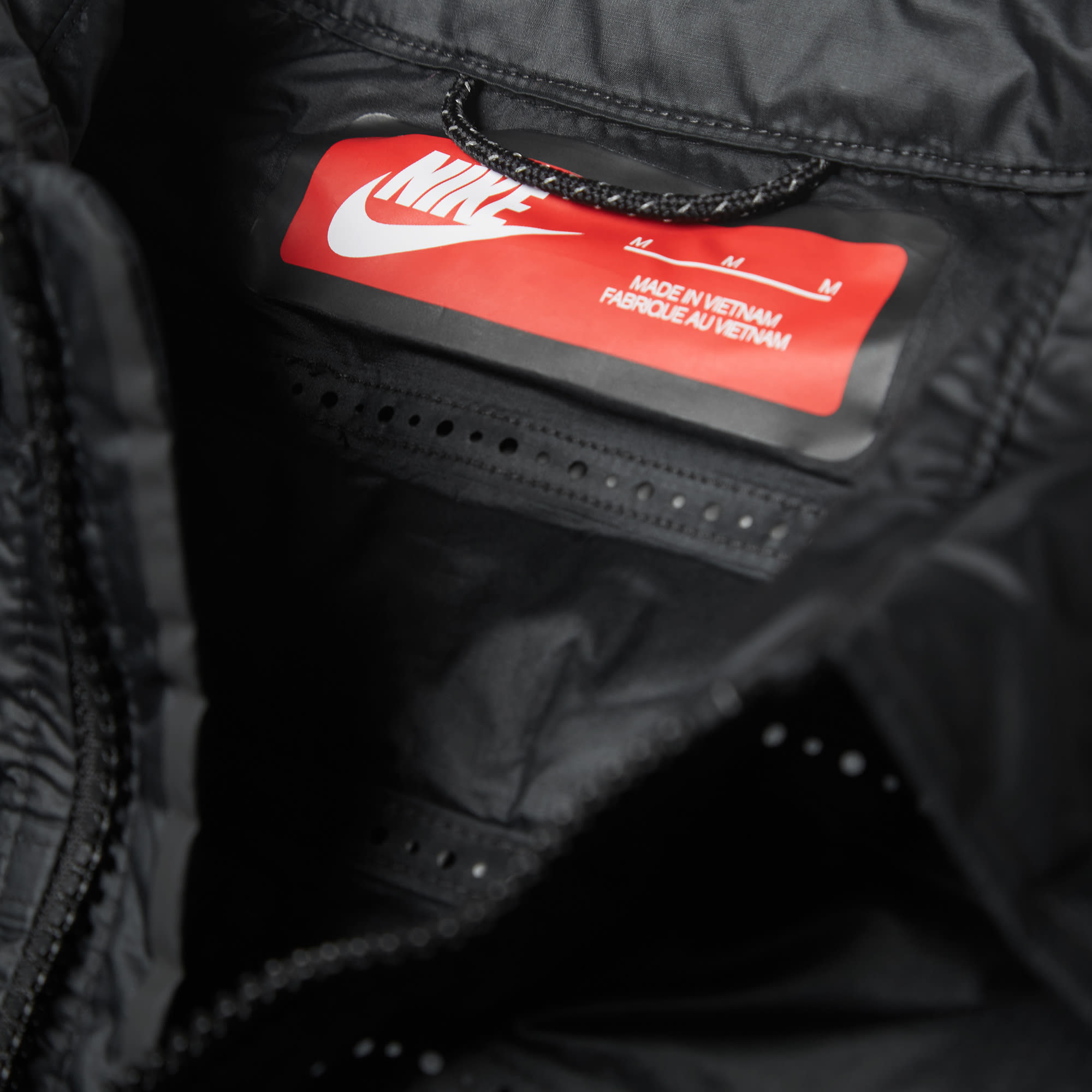 black nike tech top