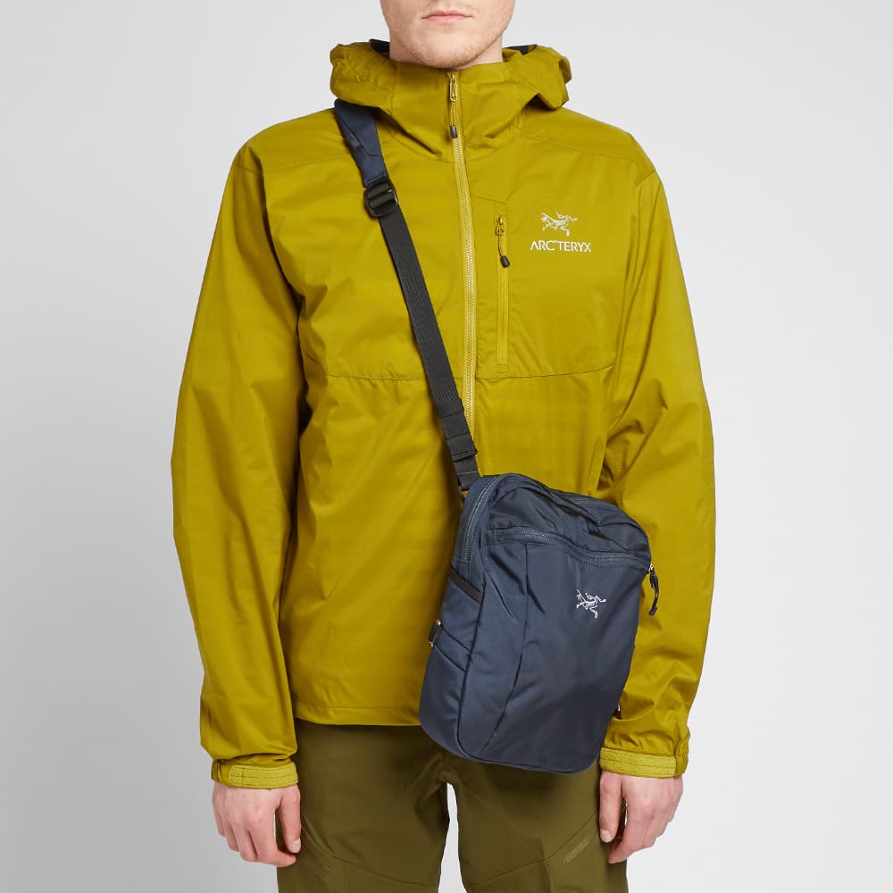 arcteryx sling blade 4