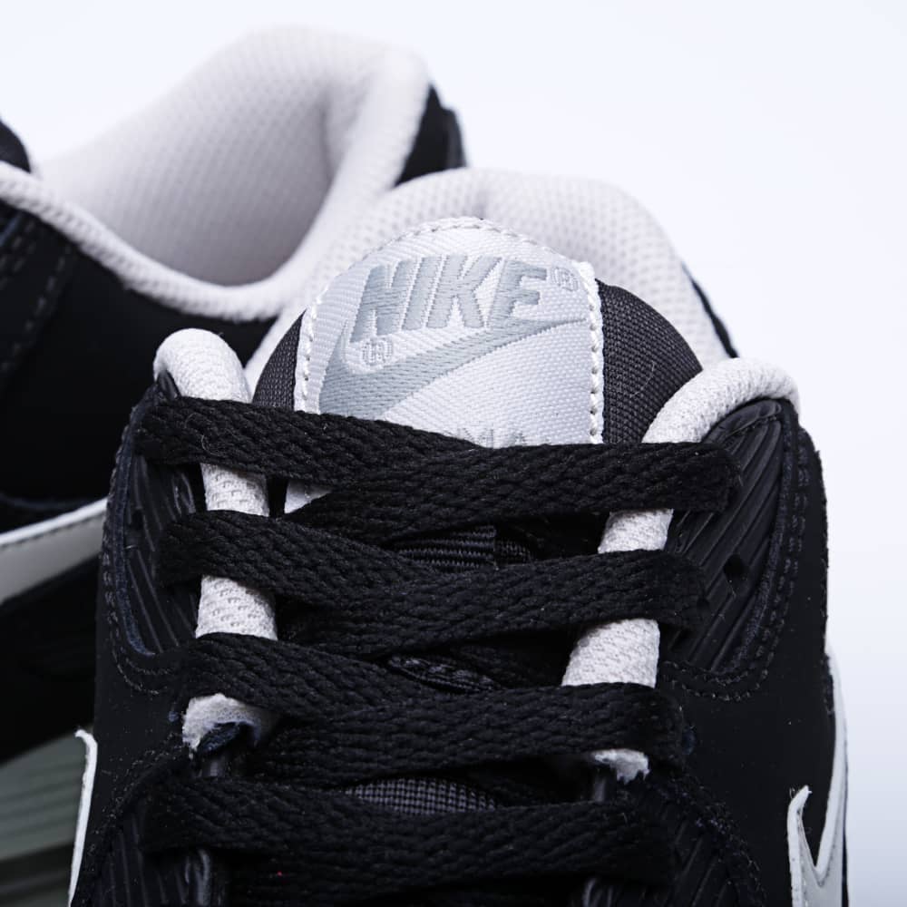 nike air max 90 ltr black
