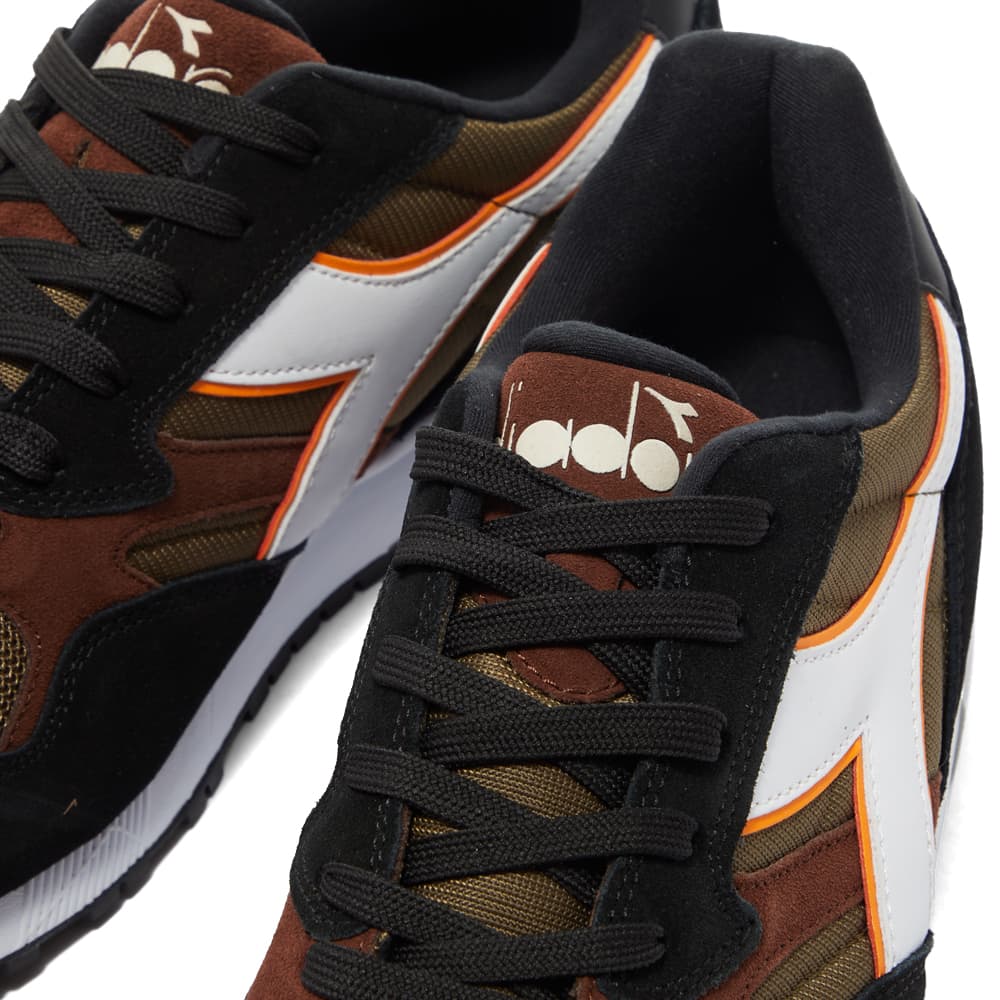 Diadora N902 Black & Green Beech | END. (SG)
