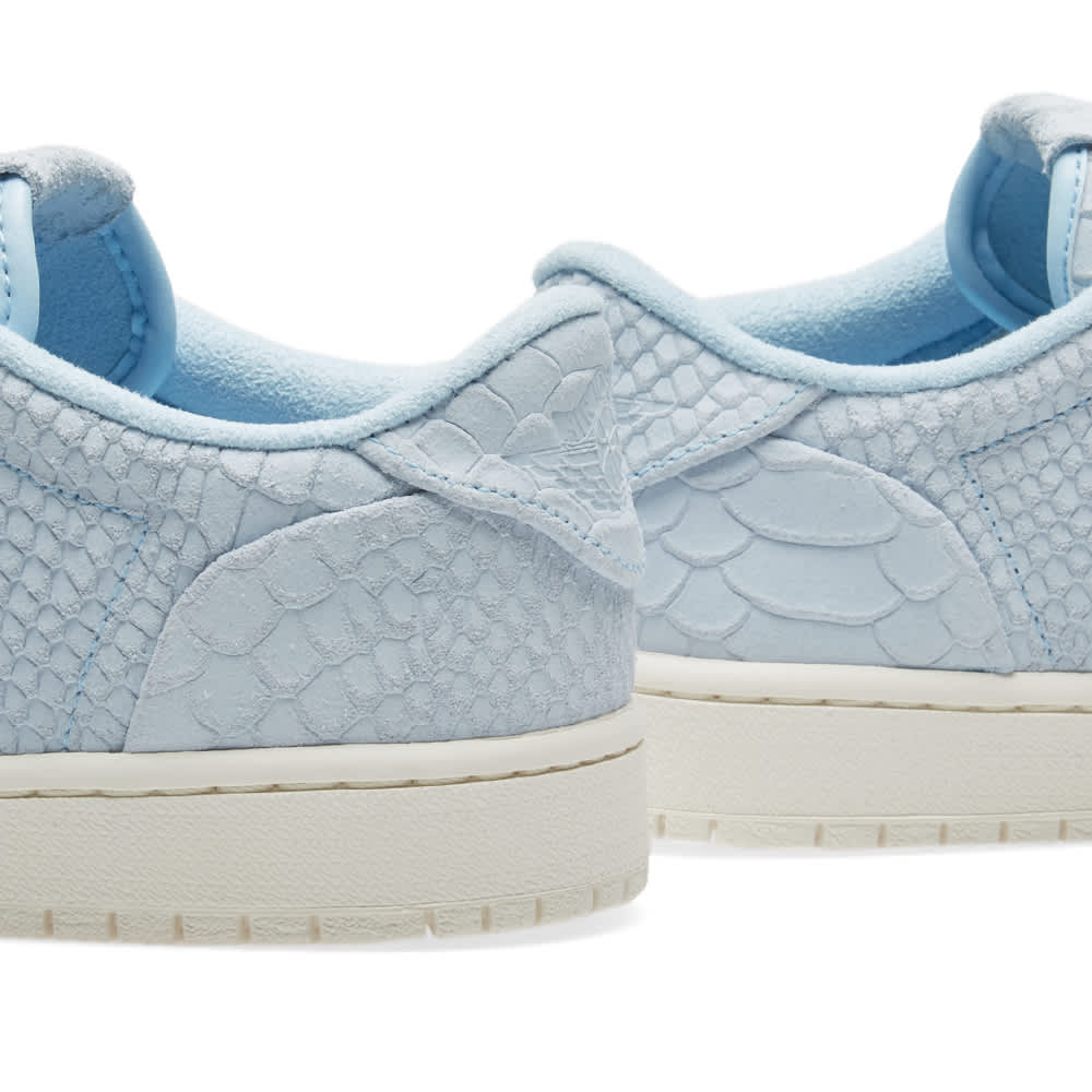 nike air jordan retro low