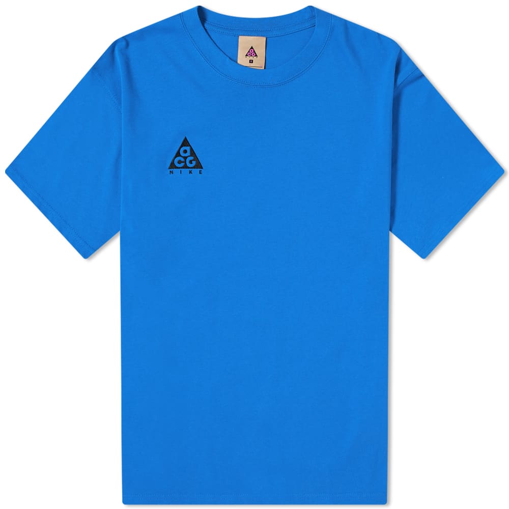 acg nike tee