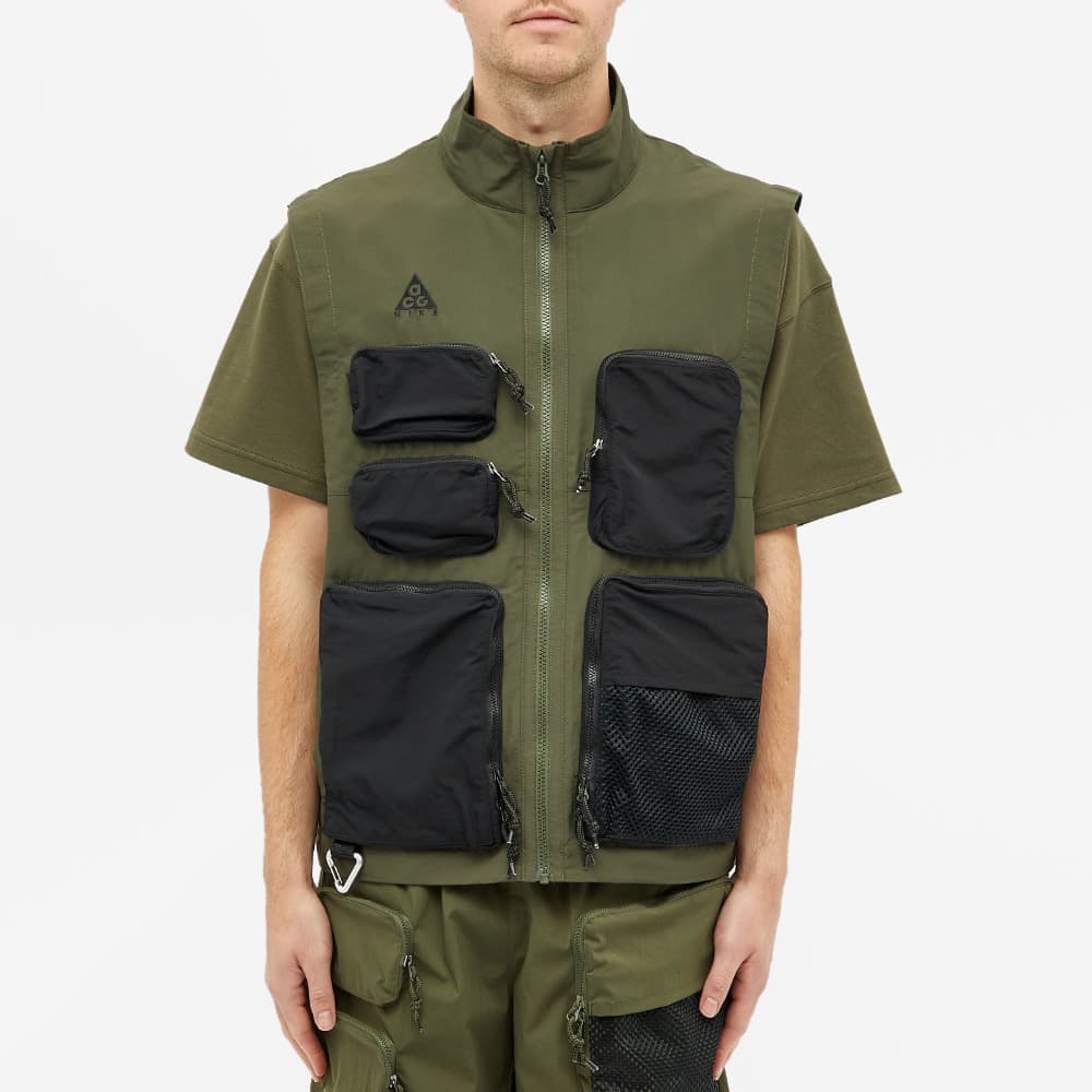 nike cargo vest