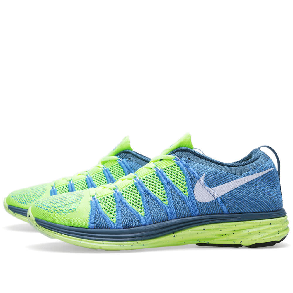 nike flyknit lunar 2