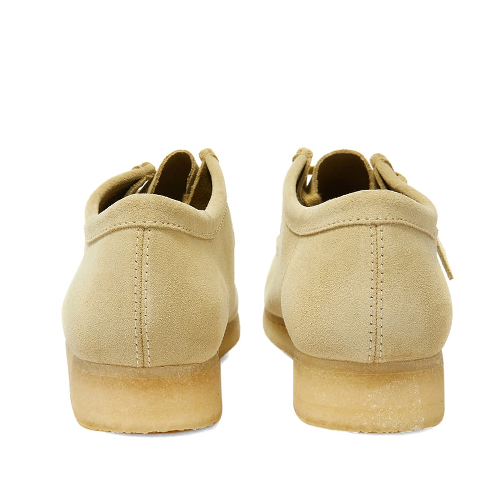 clarks wallabee maple