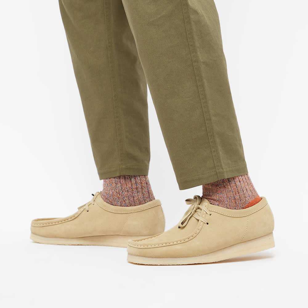 clarks wallabee maple
