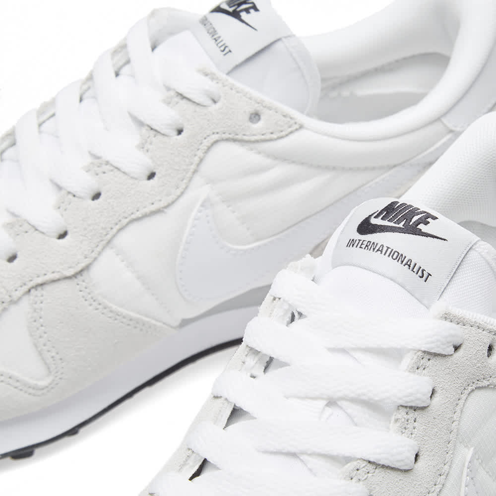 nike internationalist diffused blue summit white