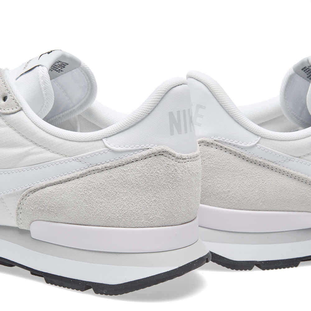nike internationalist diffused blue summit white
