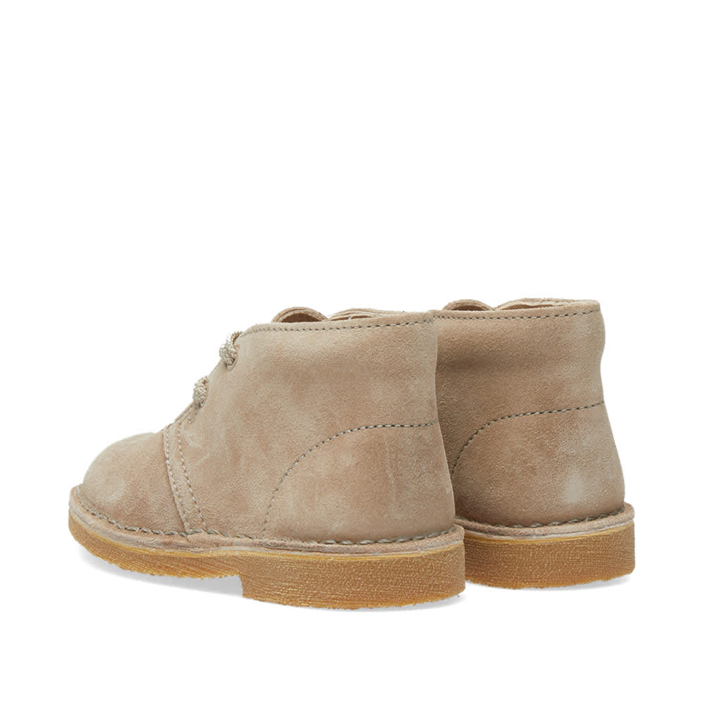 clarks originals desert boot sand suede