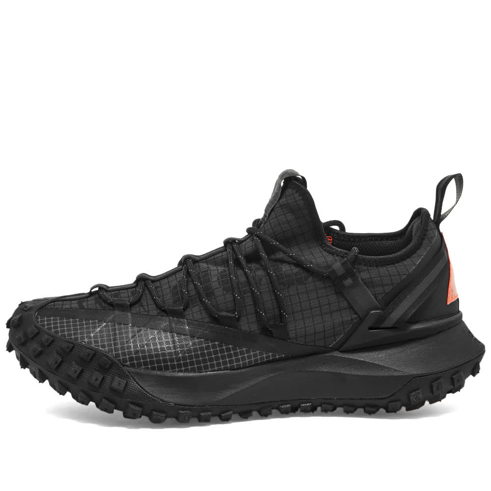 Nike ACG Mountain Fly Low Anthracite & Black | END. (KR)