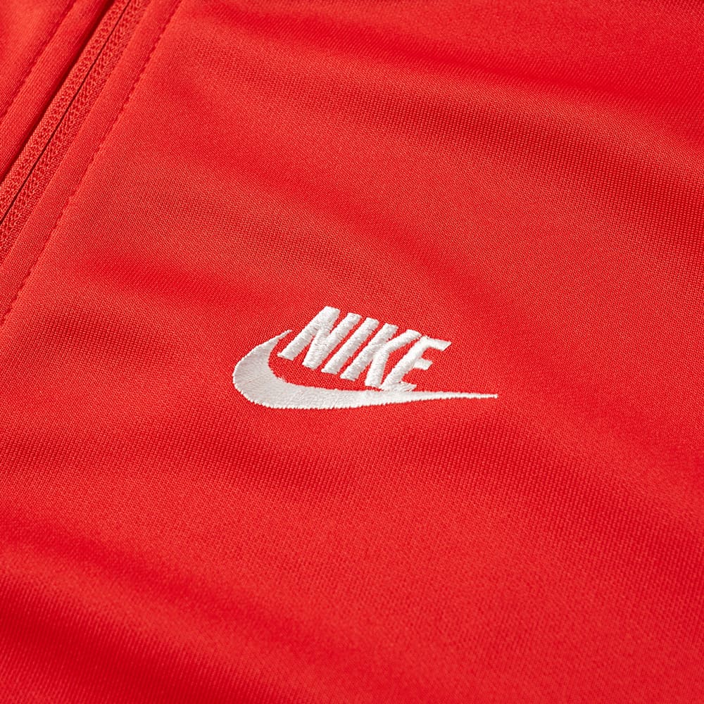 nike tribute red