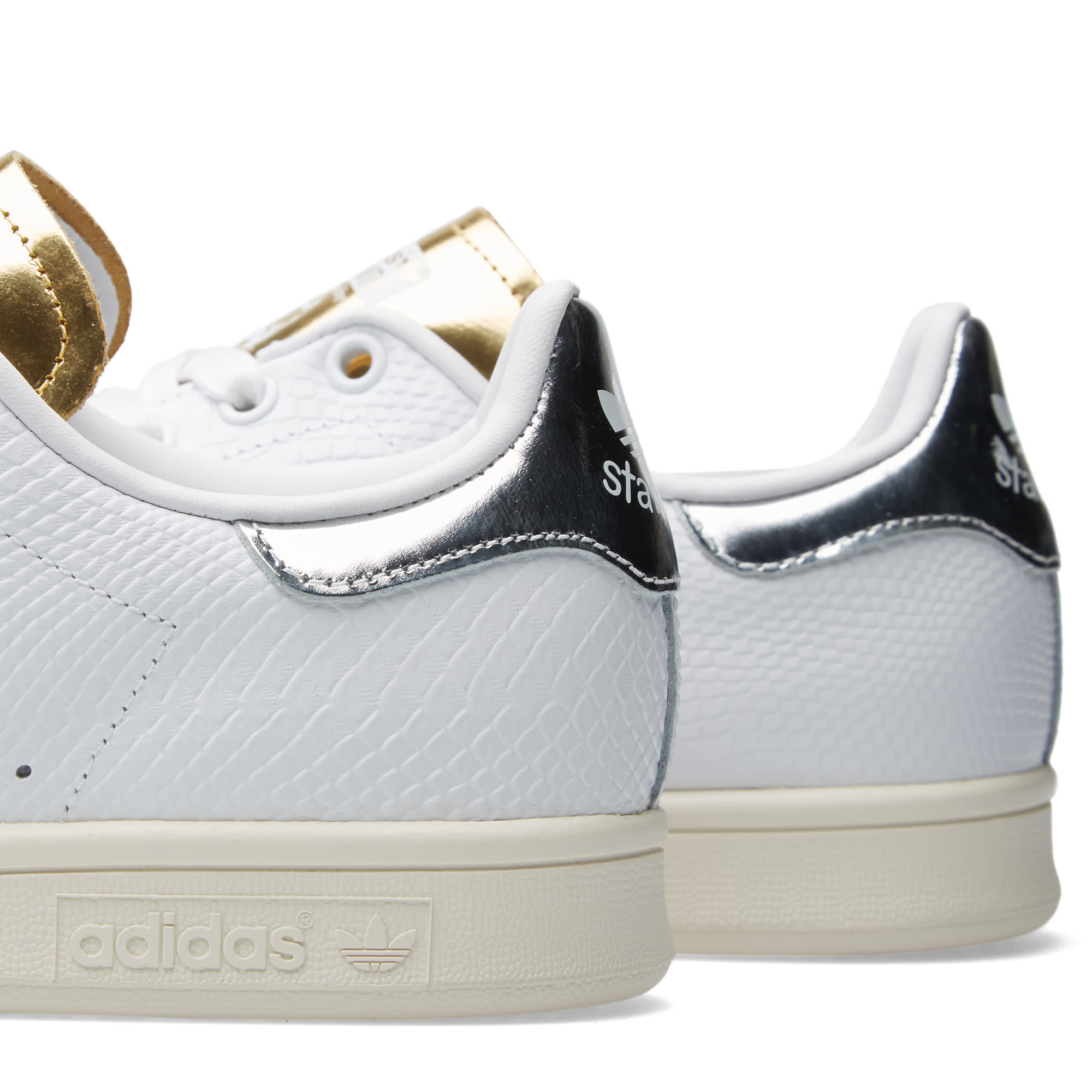 stan smith white silver metallic