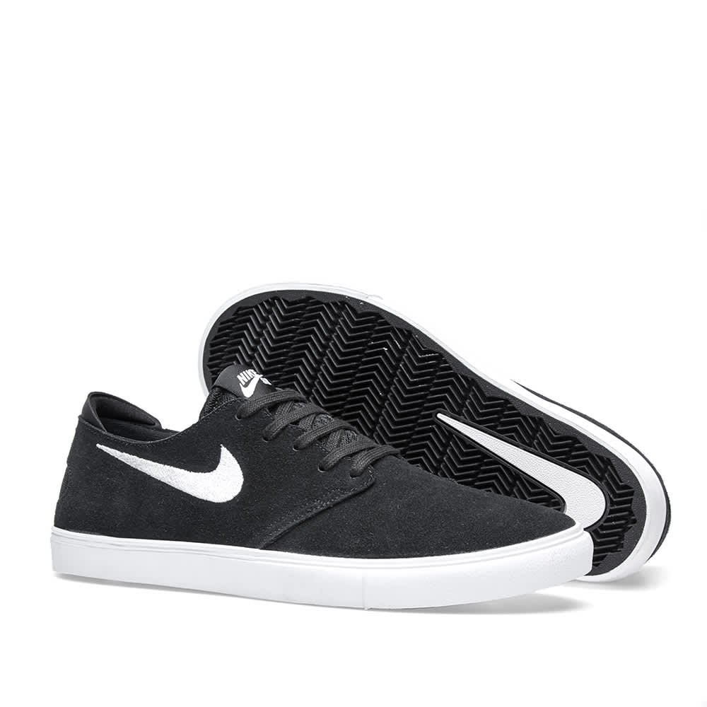 nike black and white zoom