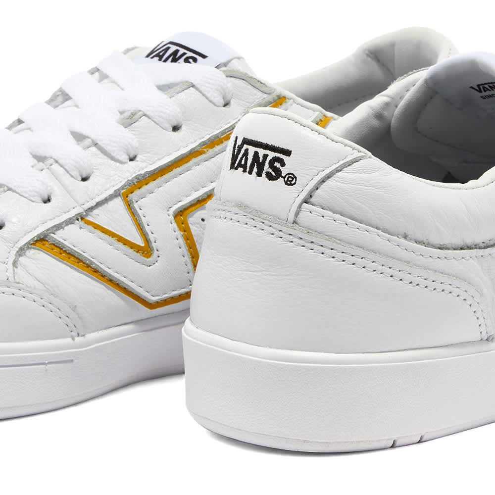 vans ua lowland sneakers in white burgundy