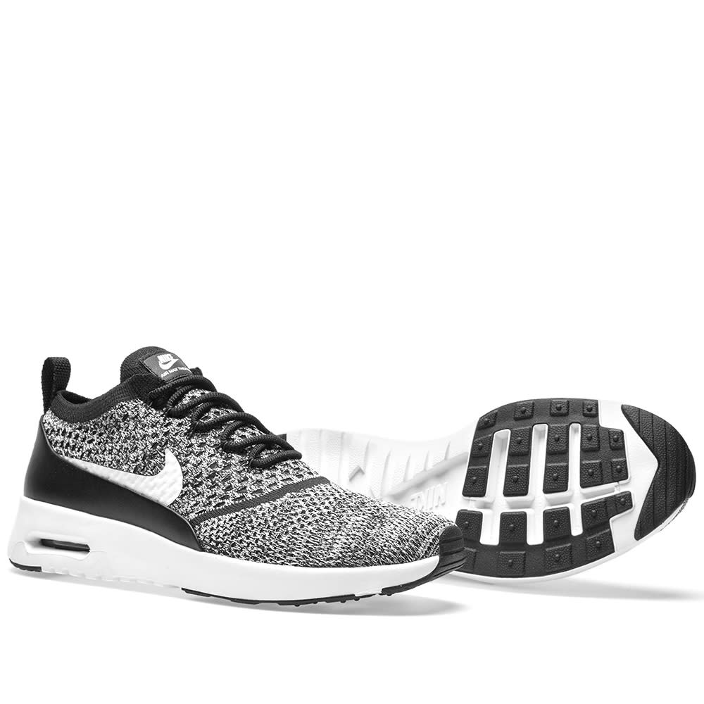 thea flyknit