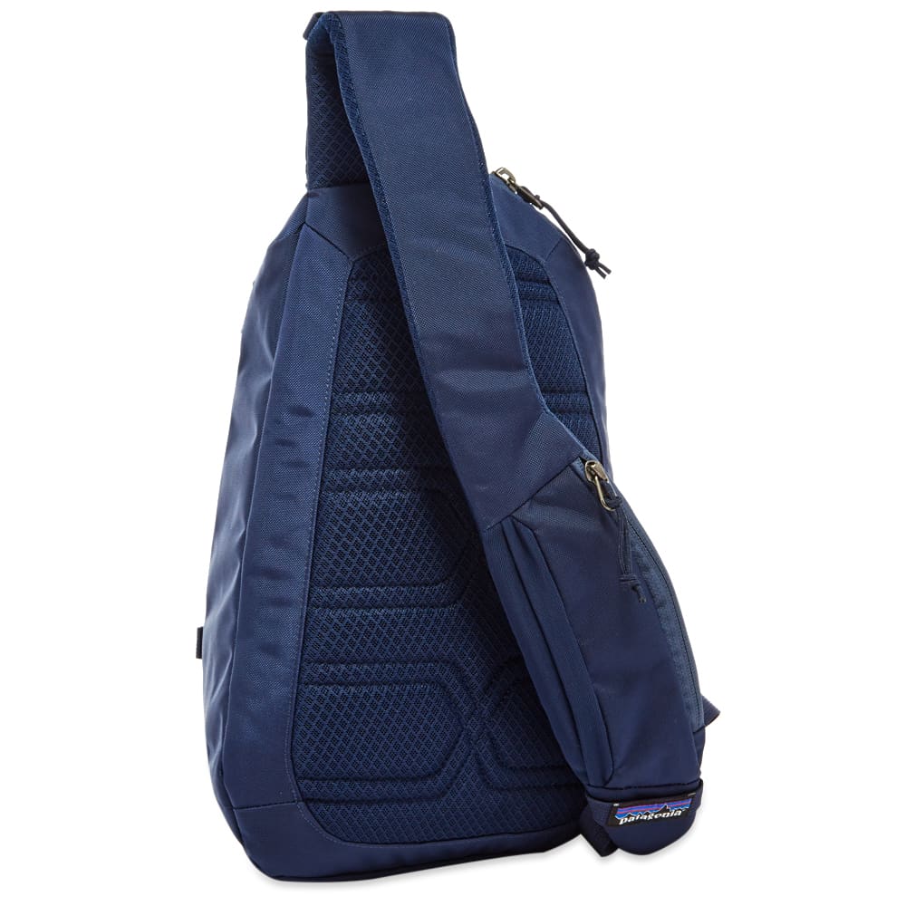 Patagonia Atom Sling Pack 8L Classic Navy END. (JP)