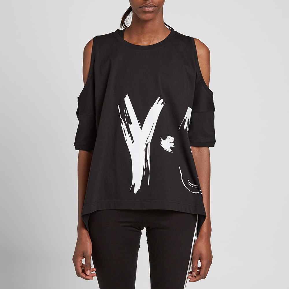 womens graphic tees black