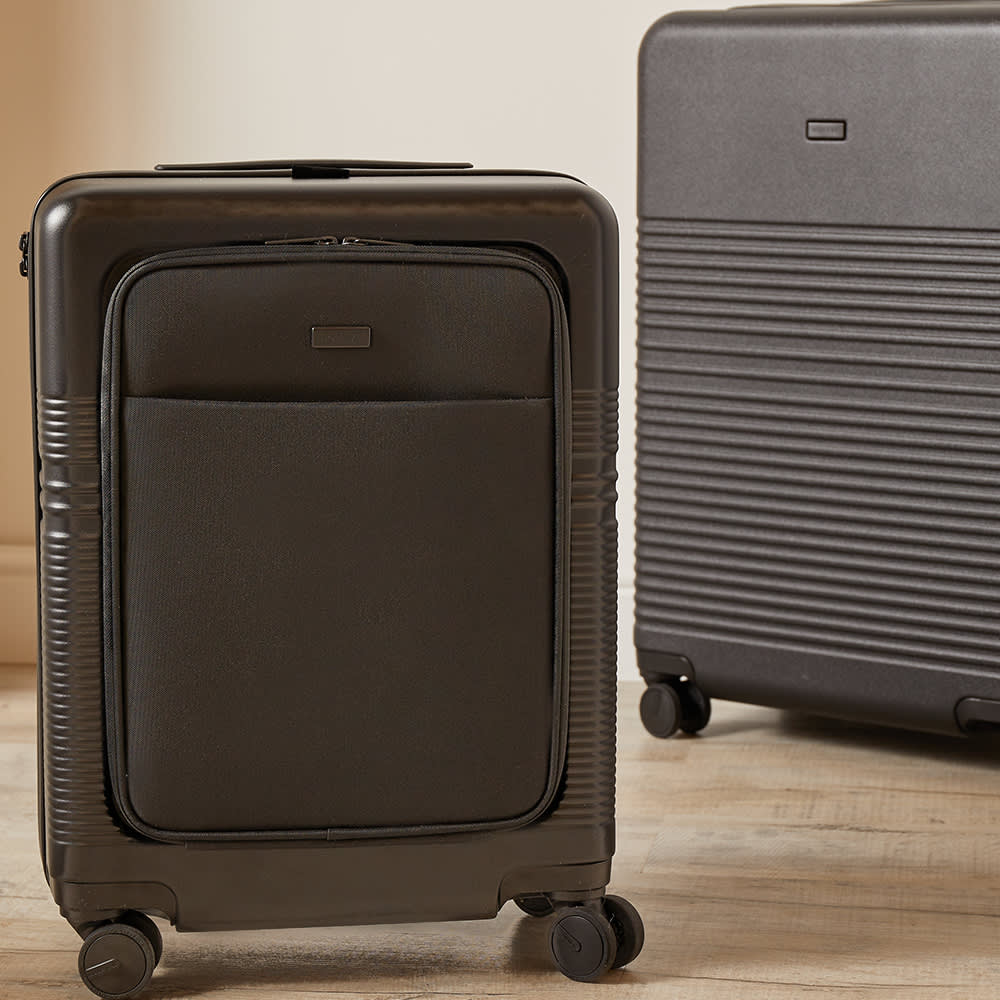 NORTVI Front Pocket Cabin Luggage Midnight Black END. (Europe)