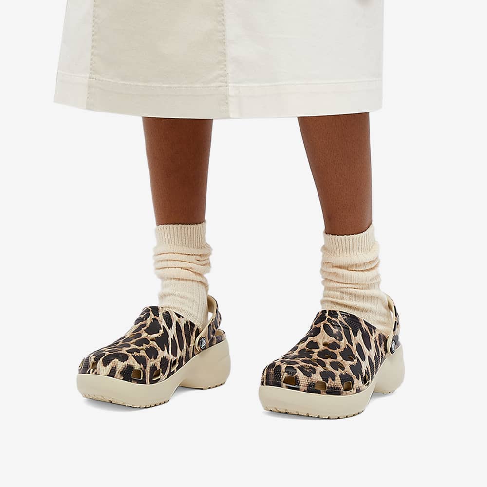 crocs classic platform clog bone