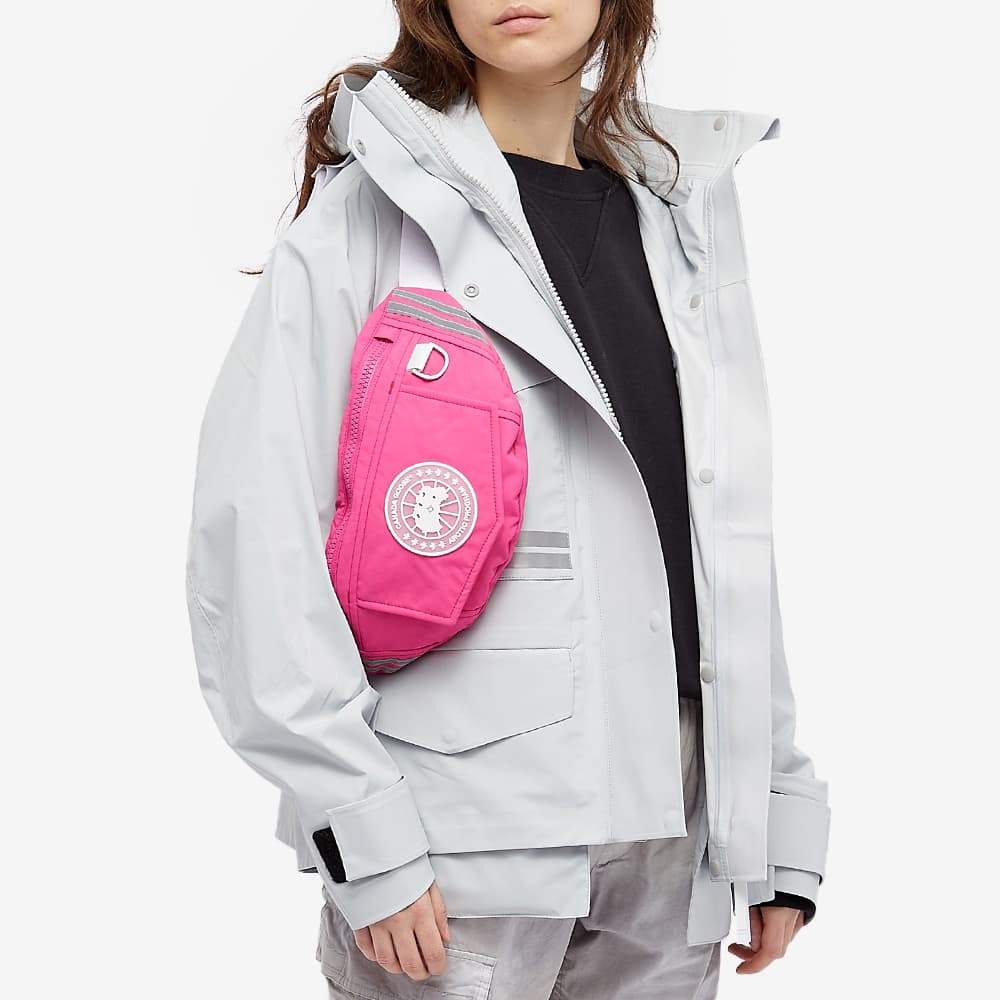 Canada Goose Logo Waist Bag Summit Pink END.