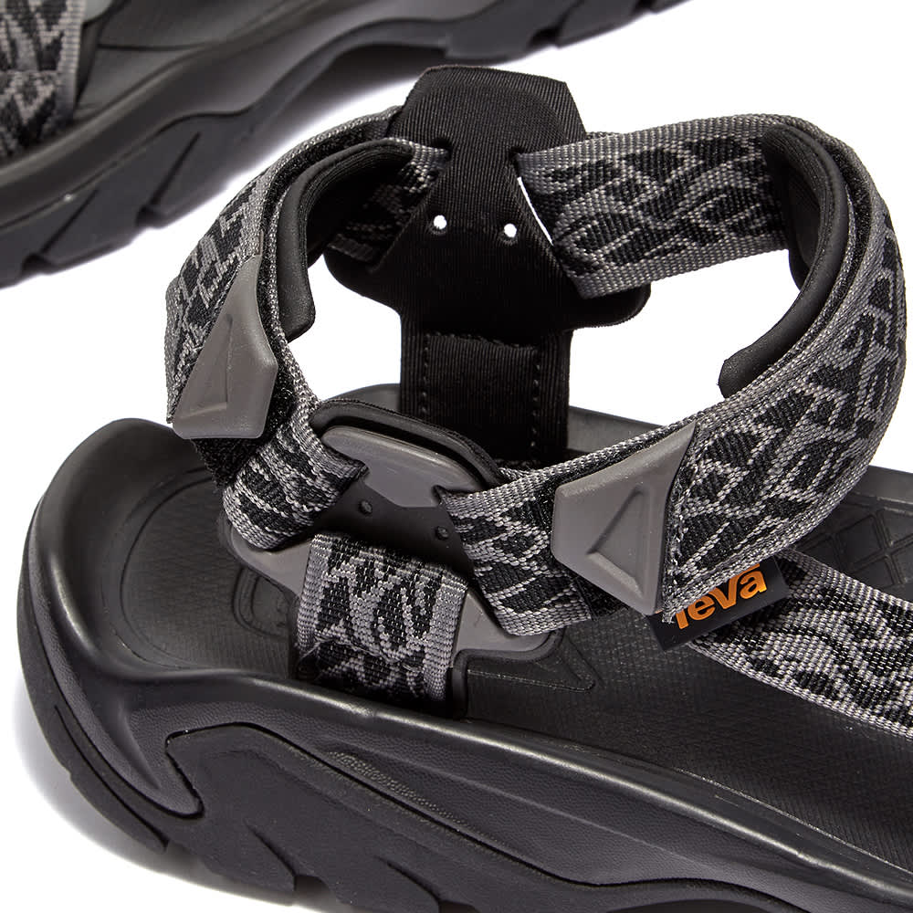 teva terra fi 5 universal black