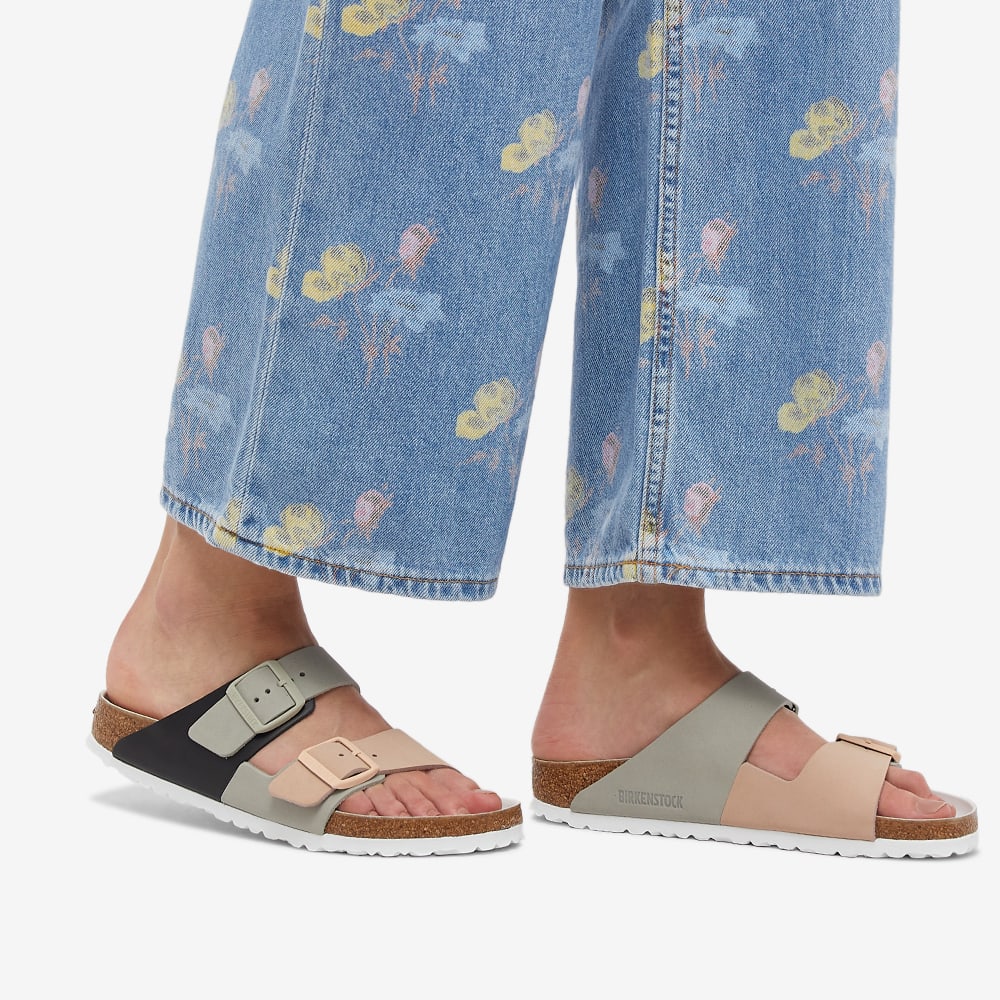 womens ugg fluffy slippers