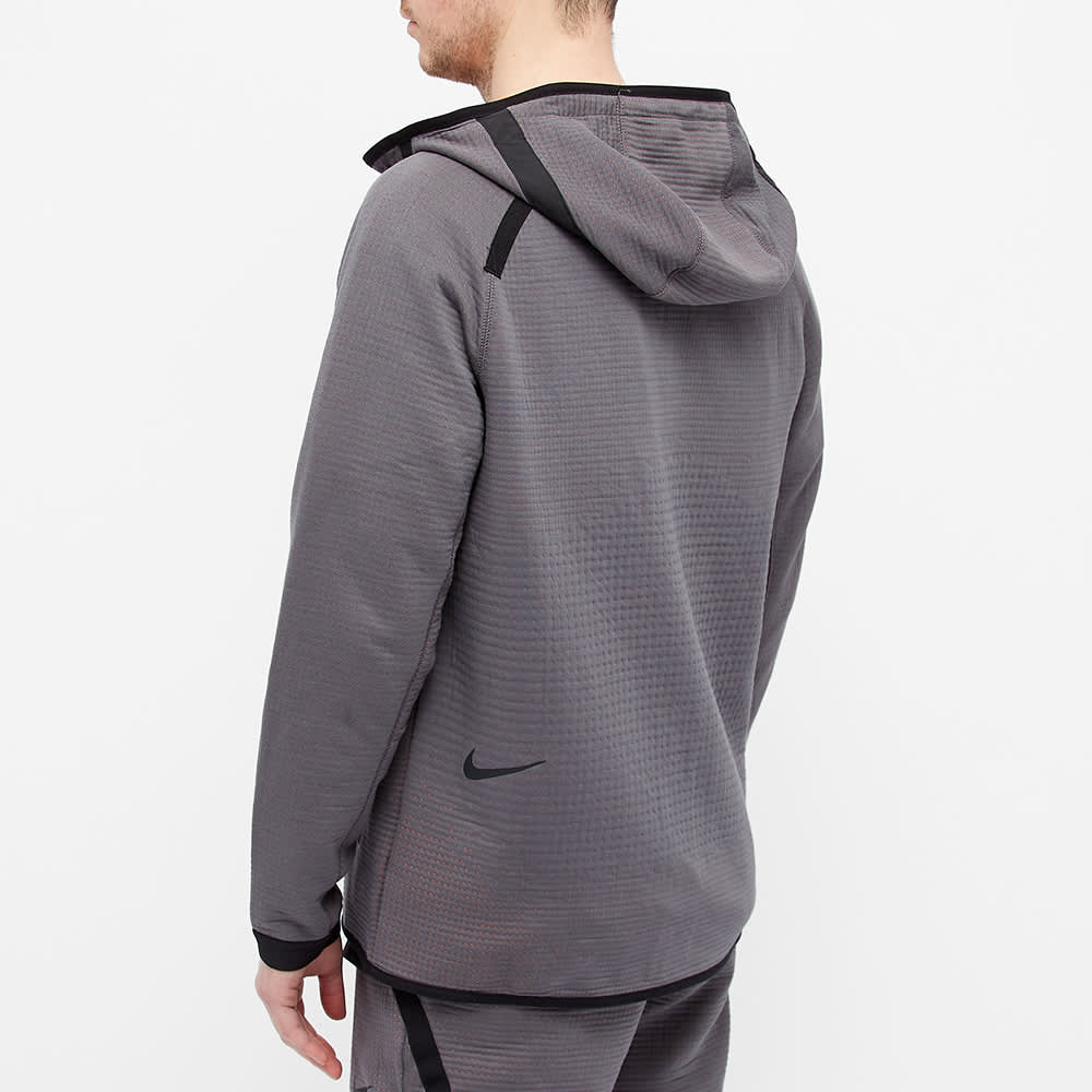 black nike jumper women's