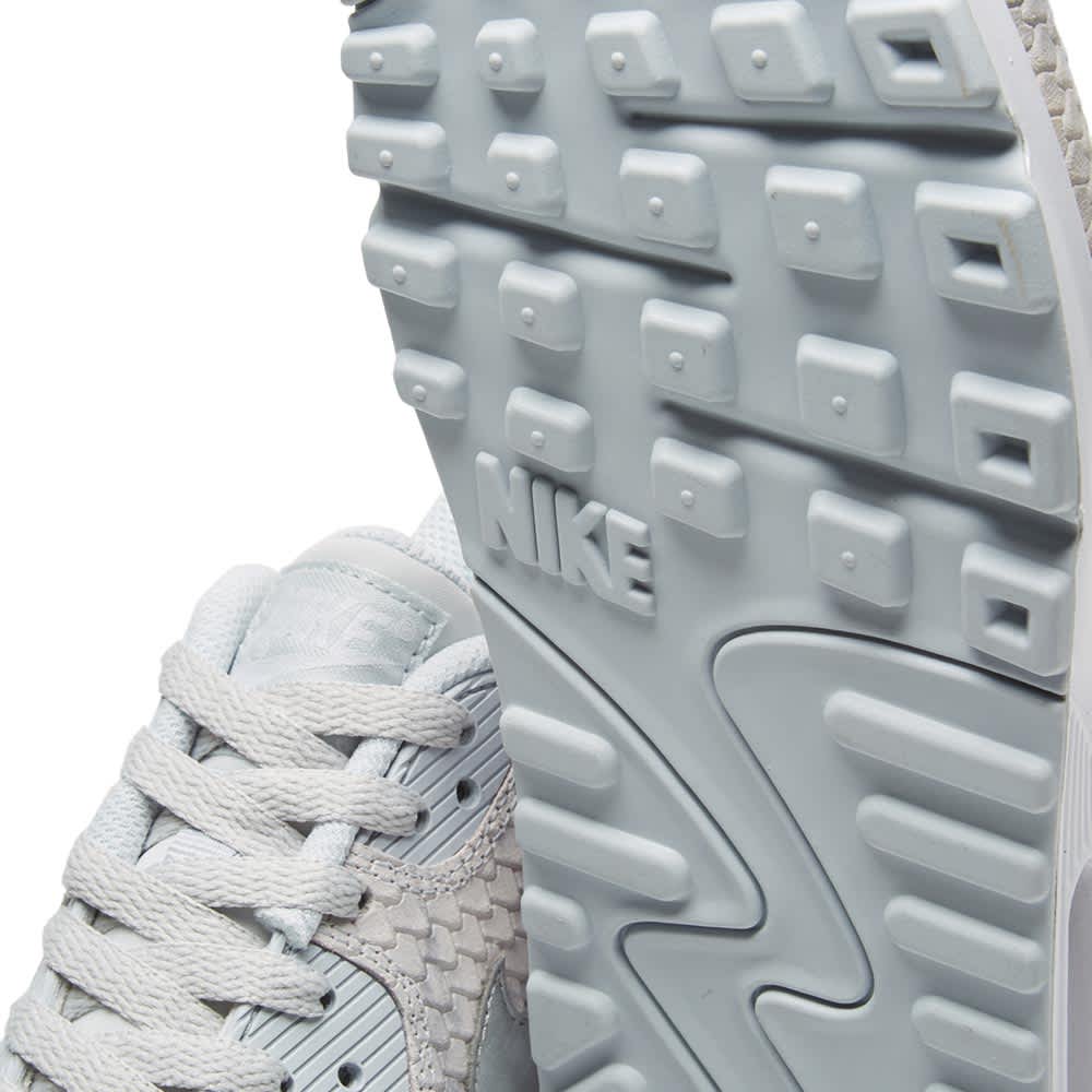 nike air max 90 premium pure platinum