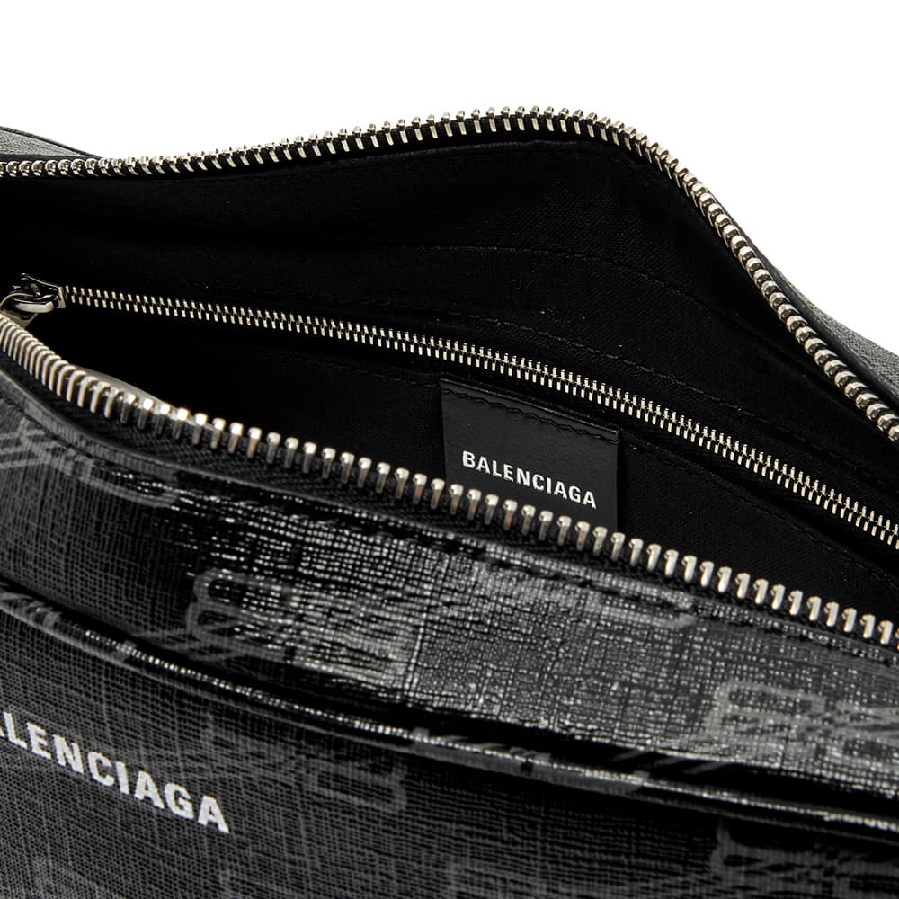 balenciaga camera bag black