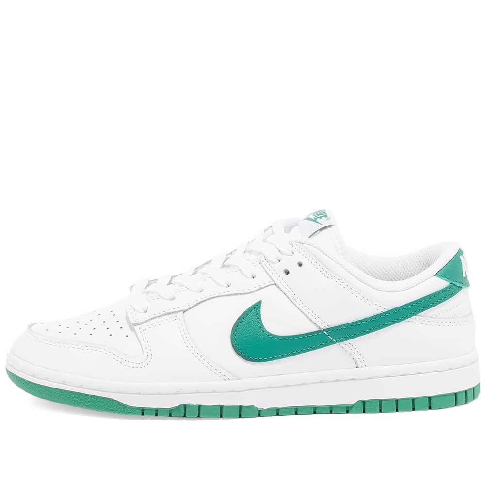 green noise dunks low