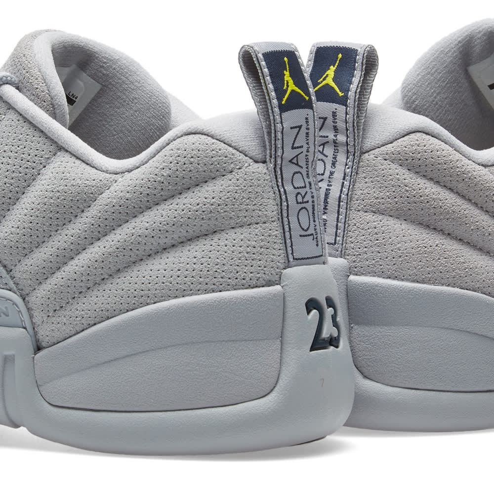 retro 12 low black