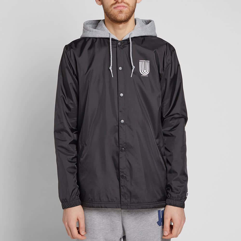 Undefeated Hooded Coach Jacket Black END. (IT)
