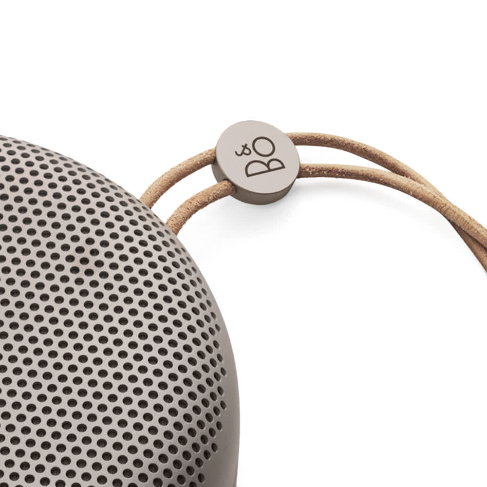 beoplay a1 clay