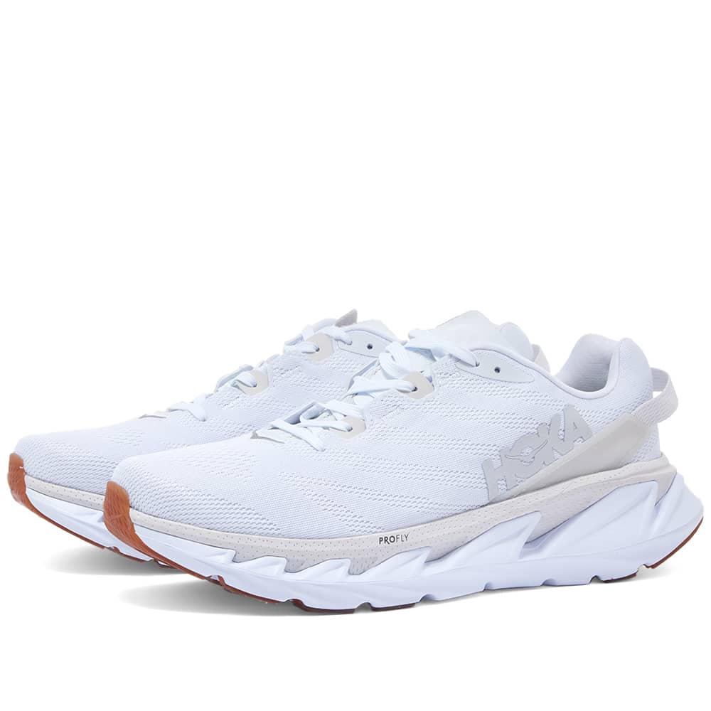 hoka one one nimbus cloud