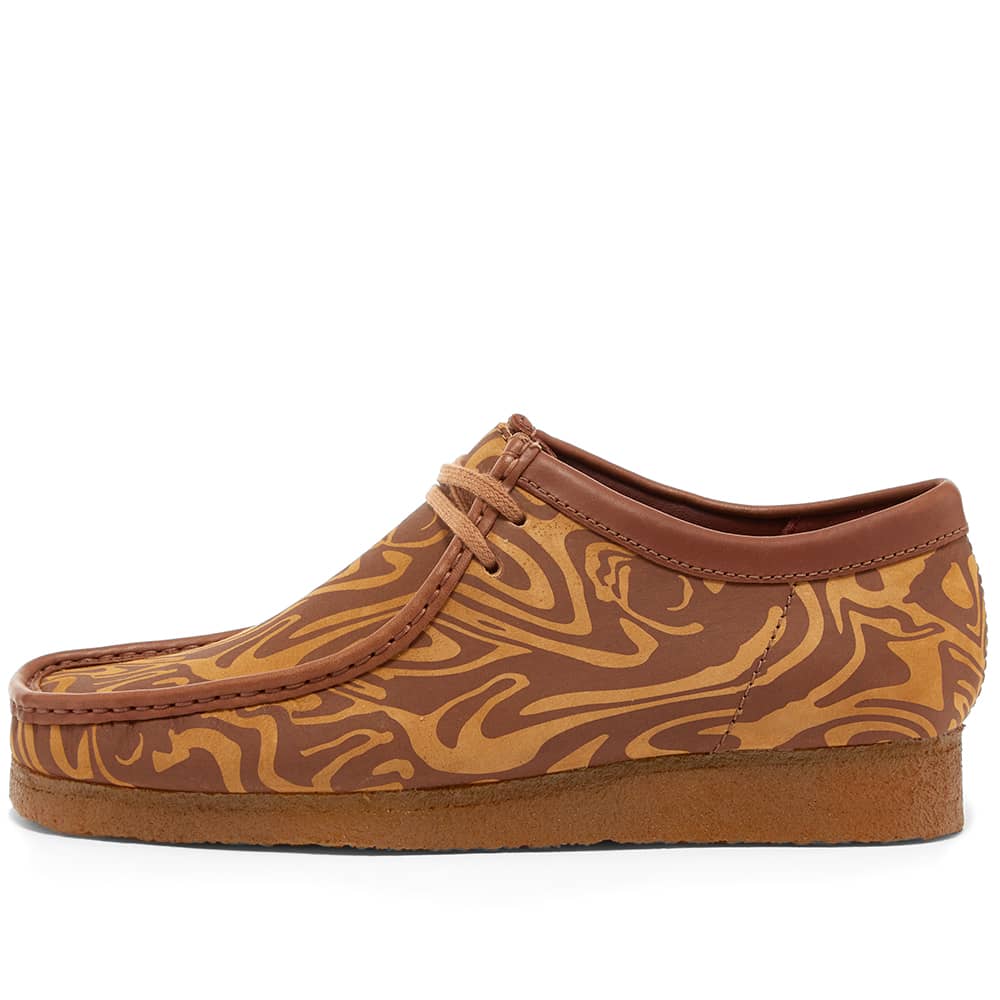 clarks wallabees wide