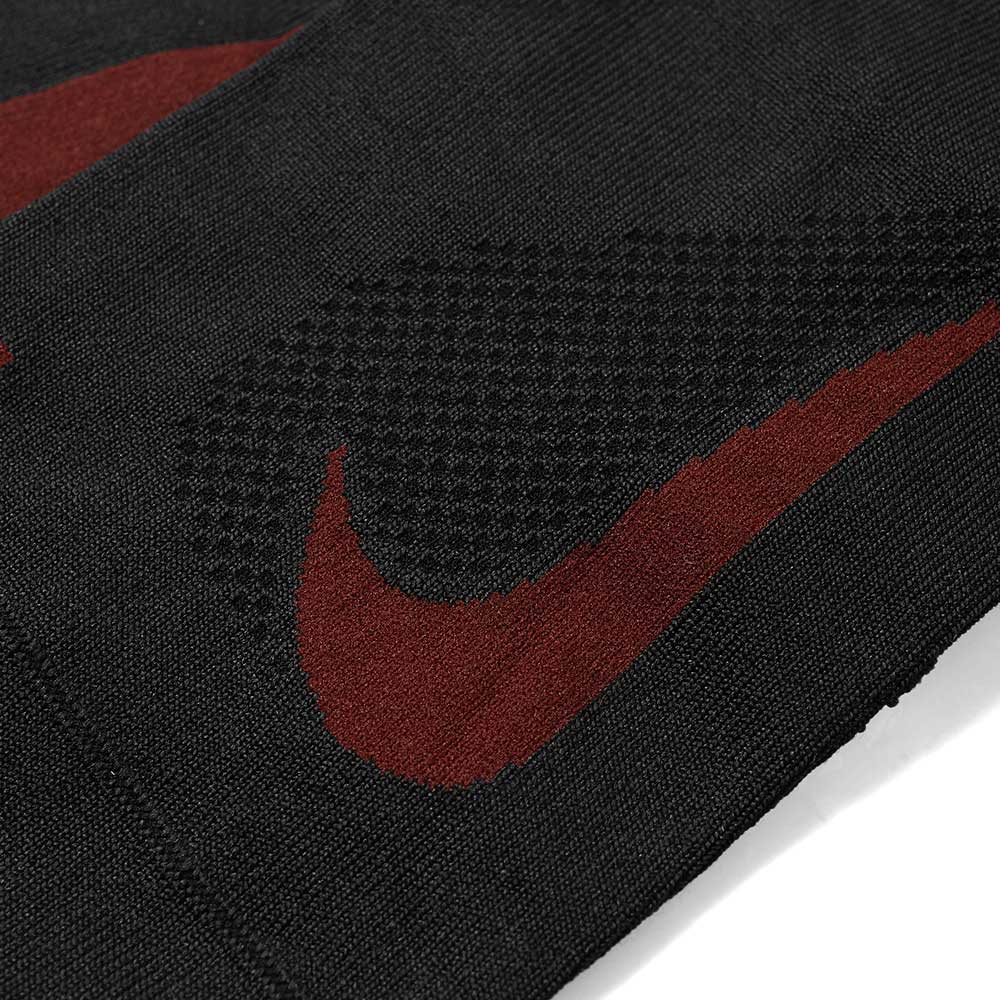 nike grip socks no show